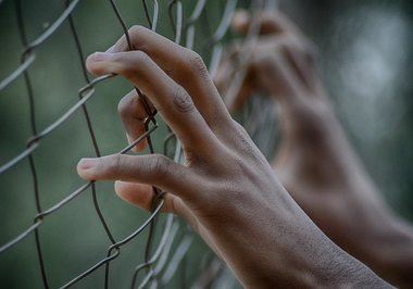 Sistema penitenciário brasileiro não ressocializa seus egressos